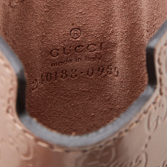 GUCCI Beige Microssima Patent Leather iPhone 3&4 Case - Picture 8 of 9